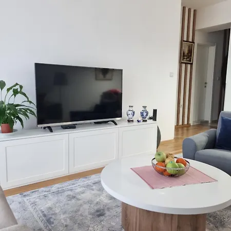 Modern & Homely 1bdr *